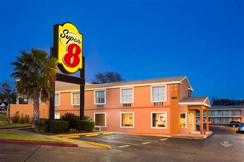 Super 8 motels - Stay at this business-friendly motel in North Bergen. Enjoy free breakfast, free WiFi, and free parking. Our guests praise the helpful staff and the clean rooms in our reviews. Popular attractions Manhattan Cruise Terminal and American Dream are located nearby. Discover genuine guest reviews for Super 8 by Wyndham North Bergen NJ/NYC Area along with the latest prices and availability – book now. 
